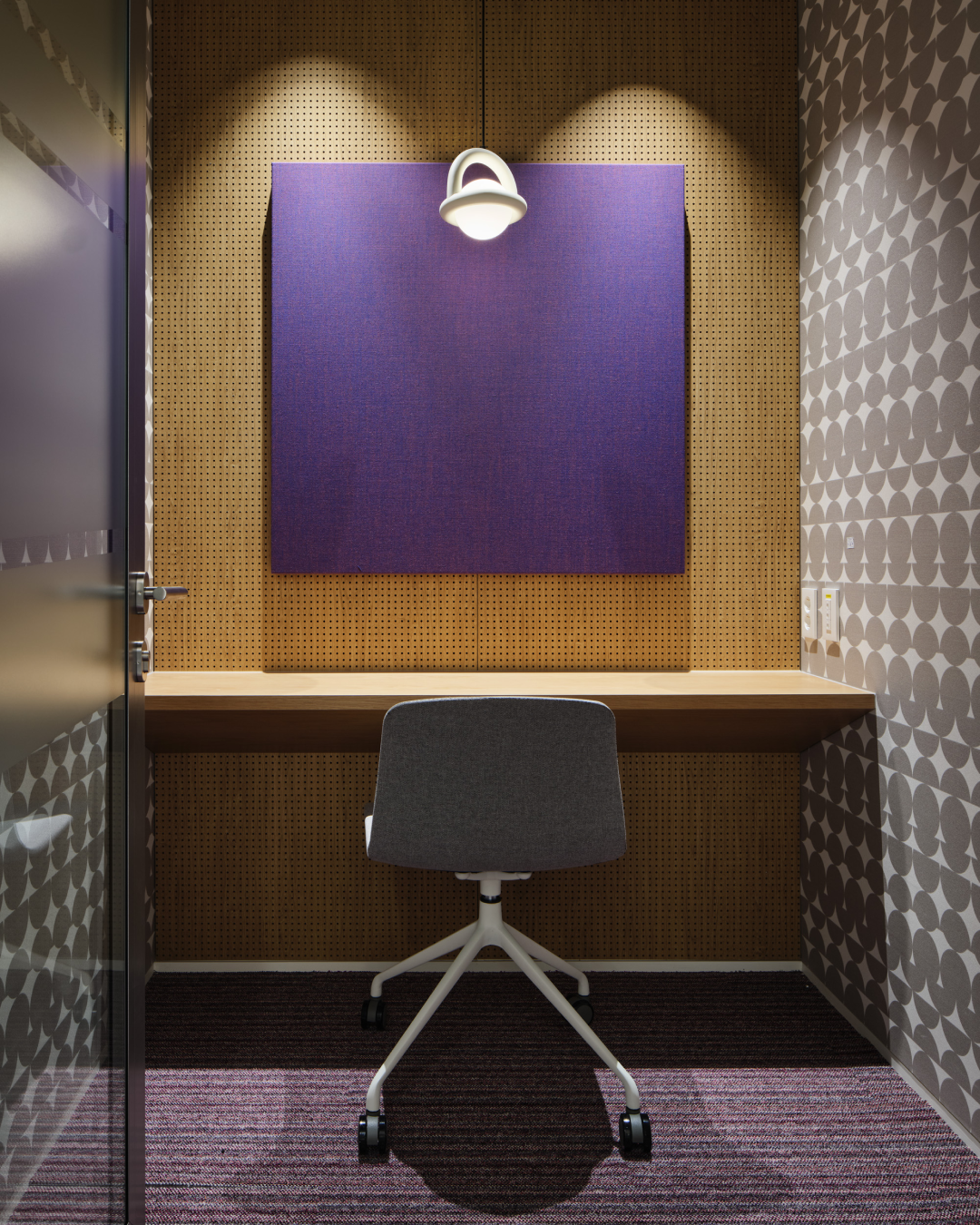 StradVision HQ7