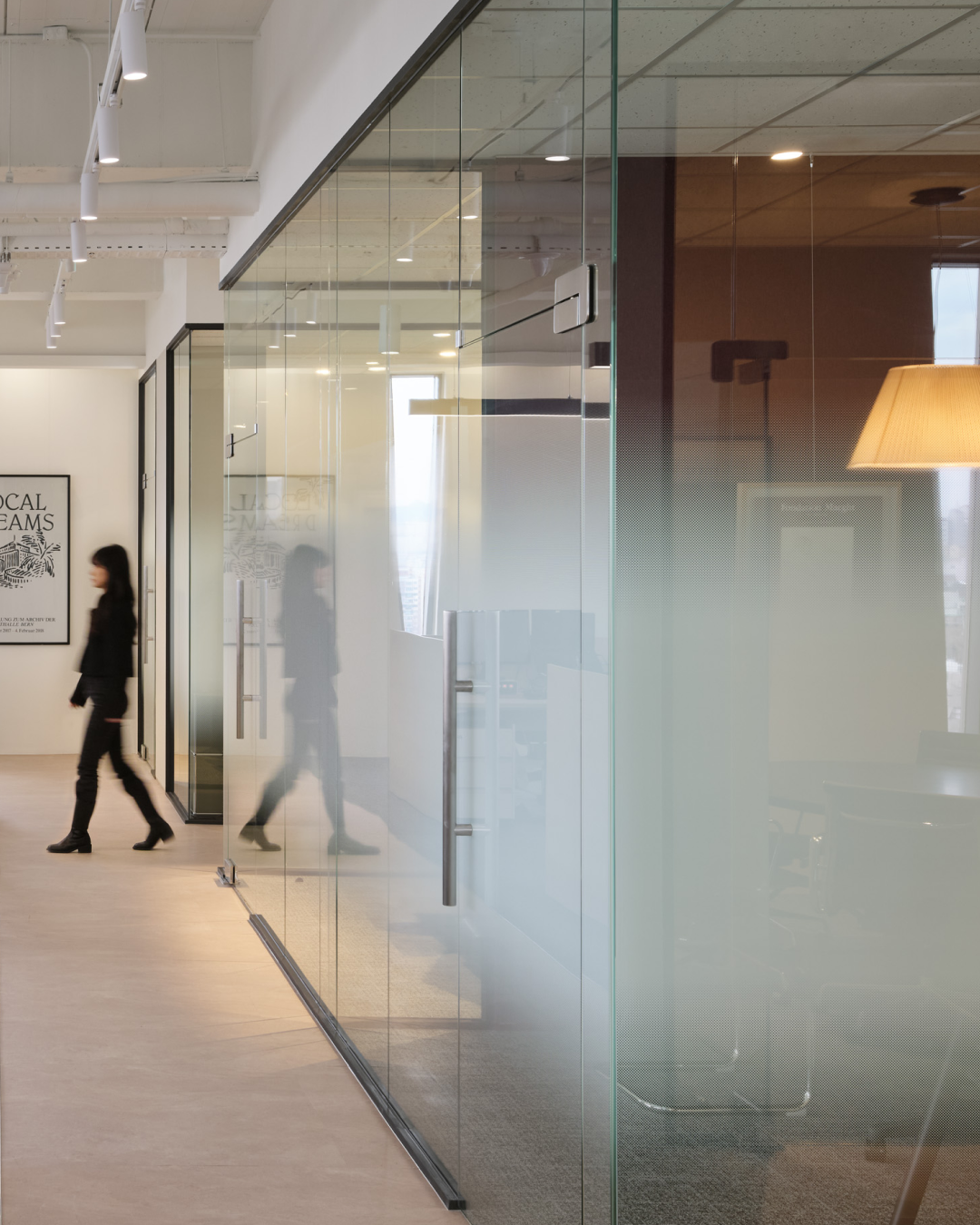 241120_Confidential Finance Firm_8-2